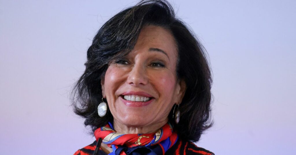 Ana Botín, head of Santander, arrives at the direction of the IIF