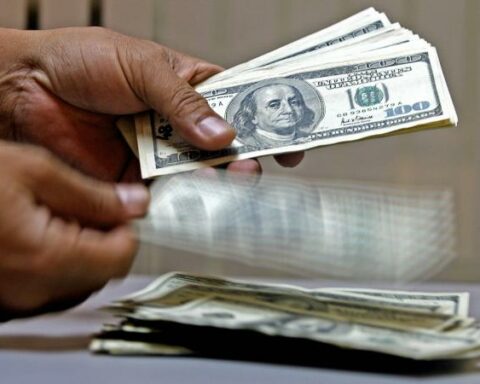 And now who can defend us?: the ways to stop the dollar