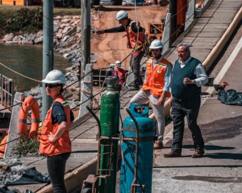 Antía said that the Barra bridge "was saved"