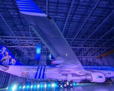 Argentina presents its plane for the World Cup