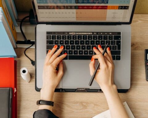 Association of Banks of Peru launches free financial education platform