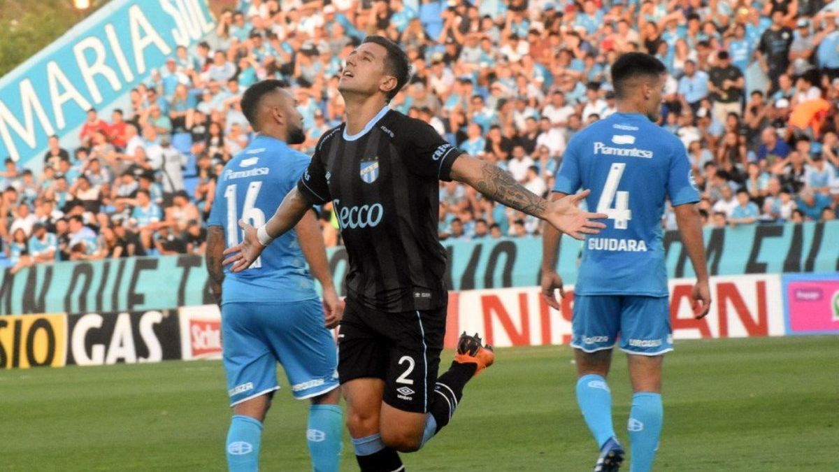 Atlético Tucumán defeats Platense and recovers the lead