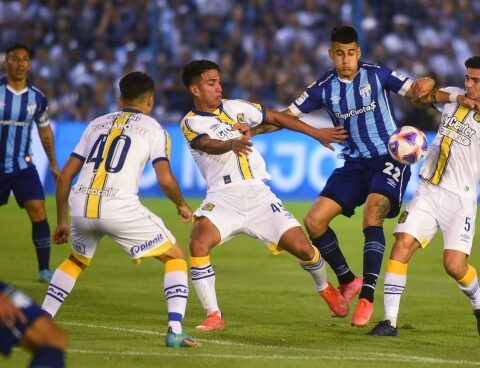Atlético Tucumán reacted and almost won it, but the draw with Central takes him away from the fight
