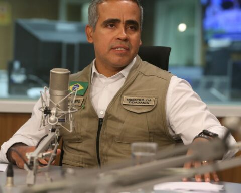 Auxílio Brasil has around 500 thousand more beneficiaries in October