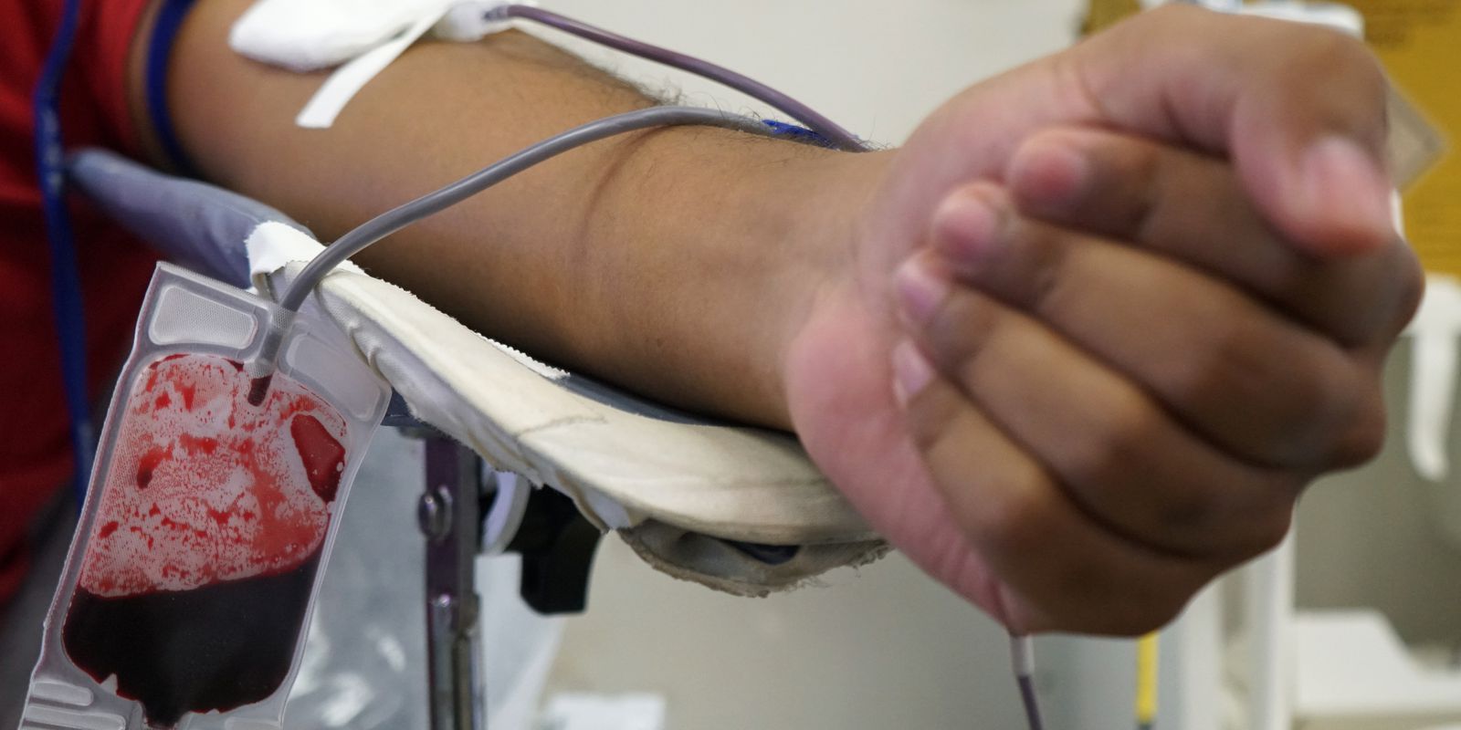 Blood centers seek to do blood donation effort