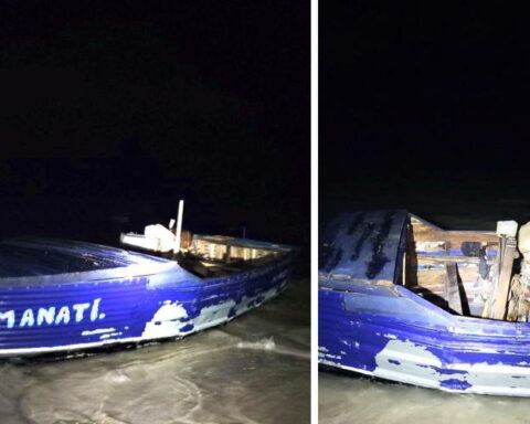 Patrulla Fronteriza de EE. UU. detiene a 26 migrantes cubanos que llegaron de madrugada a Key Biscayne