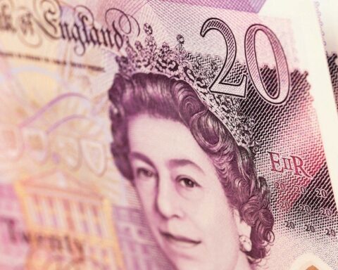 British Pound Hits Six-Week High After Appointment of Rishi Sunak as Prime Minister
