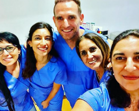 Bruno Szyferman posted on Instagram that he "shared" the operating room with the doctor who operated on Lacalle Pou in 2021