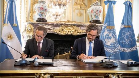 Cafiero and Grossi signed nuclear cooperation agreements for peaceful uses