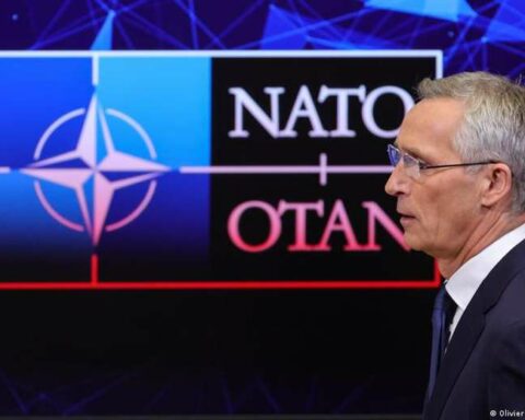 Can NATO continue to deliver weapons to Ukraine?