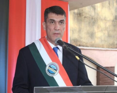 Candidate Ronald Acevedo sweeps PJC