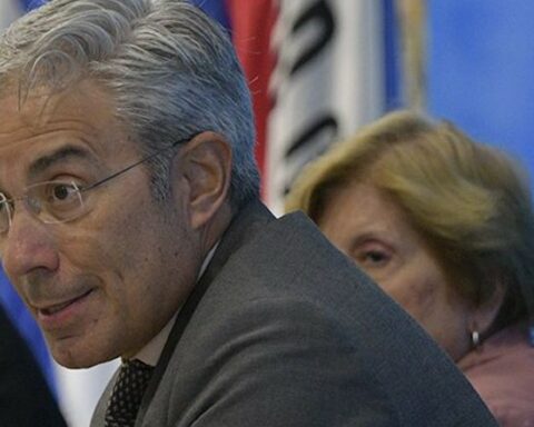 Classes will be extended by at least 10 high schools