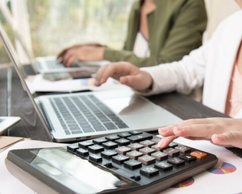 Commercial Intelligence: How to boost sales with electronic invoicing