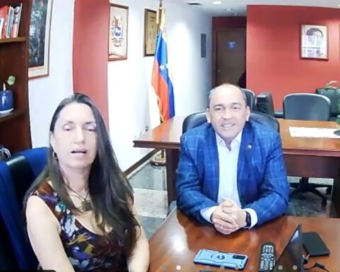 Confederations of Workers carry out a workshop on the Social Process of Work