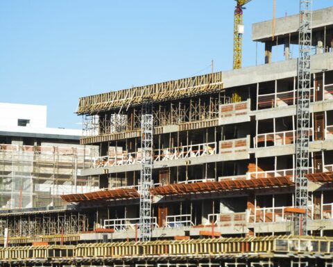 Construction inflation stays at 0.04% in October