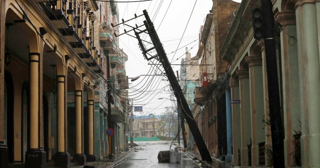 Cuba asks the US for help after running out of power due to the passage of Hurricane Ian