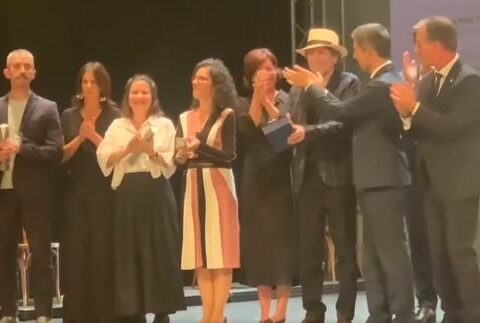 Cuba, Katherine Bisquet, premio, España