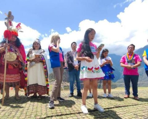 Current challenges for Peruvian women in the political scene: the gaps that still persist