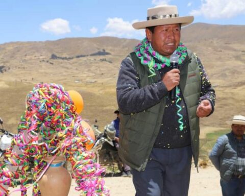 Cusco: audios commit the mayor of Chamaca with payment of tithe