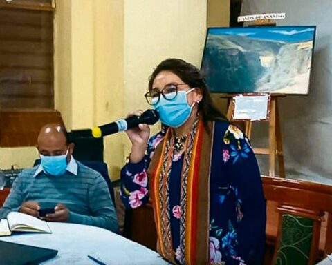 Cusco: they request an impediment to leave the country for the mayor of Canchis