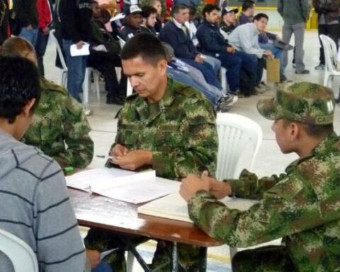 Details of the phasing out of compulsory military service