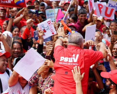 Diosdado Cabello seeks to encourage and reunify PSUV militancy in Barinas