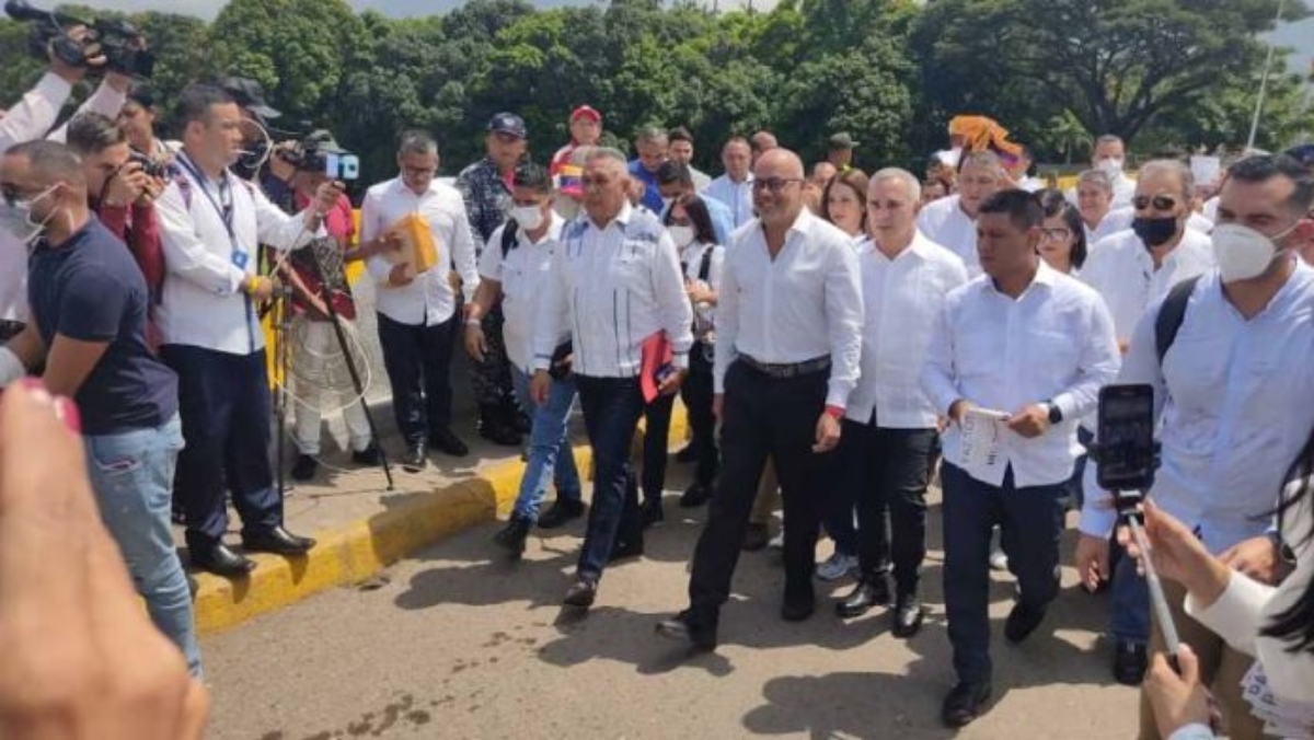 Economic reactivation and peace on the Venezuela-Colombia agenda