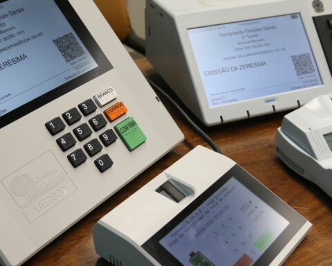 Electoral Justice sends new ballot boxes for voting abroad