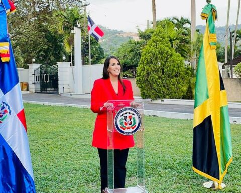 Embassy of the DR in Kingston launches network of professionals in Jamaica