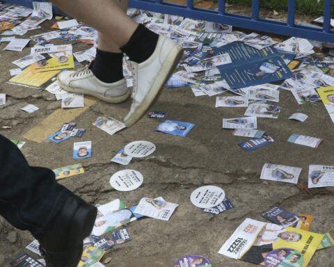 Exit and vote buying led to arrests during voting