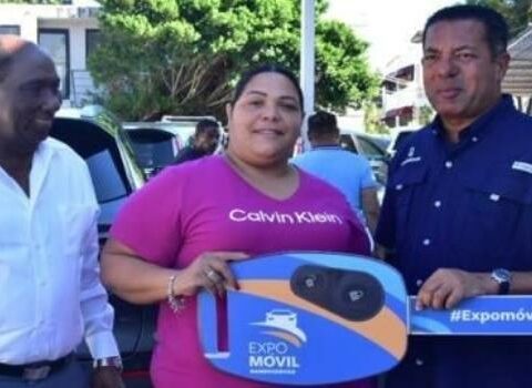 Expomóvil Banreservas registers record figures on the second day