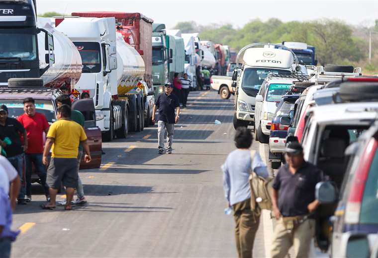 Exporters estimate the damage caused by a roadblock to Argentina at $900,000