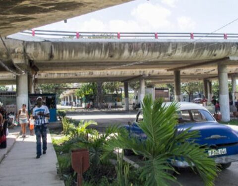 Feria de 100 y Boyeros