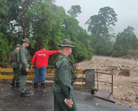 Falcón, Yaracuy and Táchira after tropical wave 41: Flooded houses and isolated areas