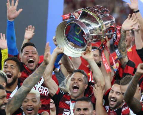 Flamengo beats Corinthians on penalties and wins the Copa do Brasil