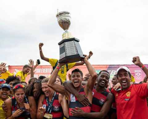 Flamengo is champion of the Brazilian Interclubes de Remo