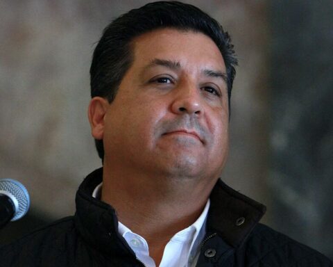 Former Governor Cabeza de Vaca obtains protection against the arrest warrant