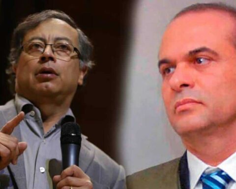 Former head of the United Self-Defense Forces of Colombia assures Petro that he wants “total peace”