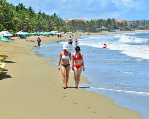 Free tourism from all evil