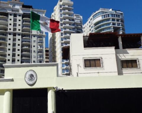 General dies at the Embassy of Mexico in the DR when hit by a vehicle