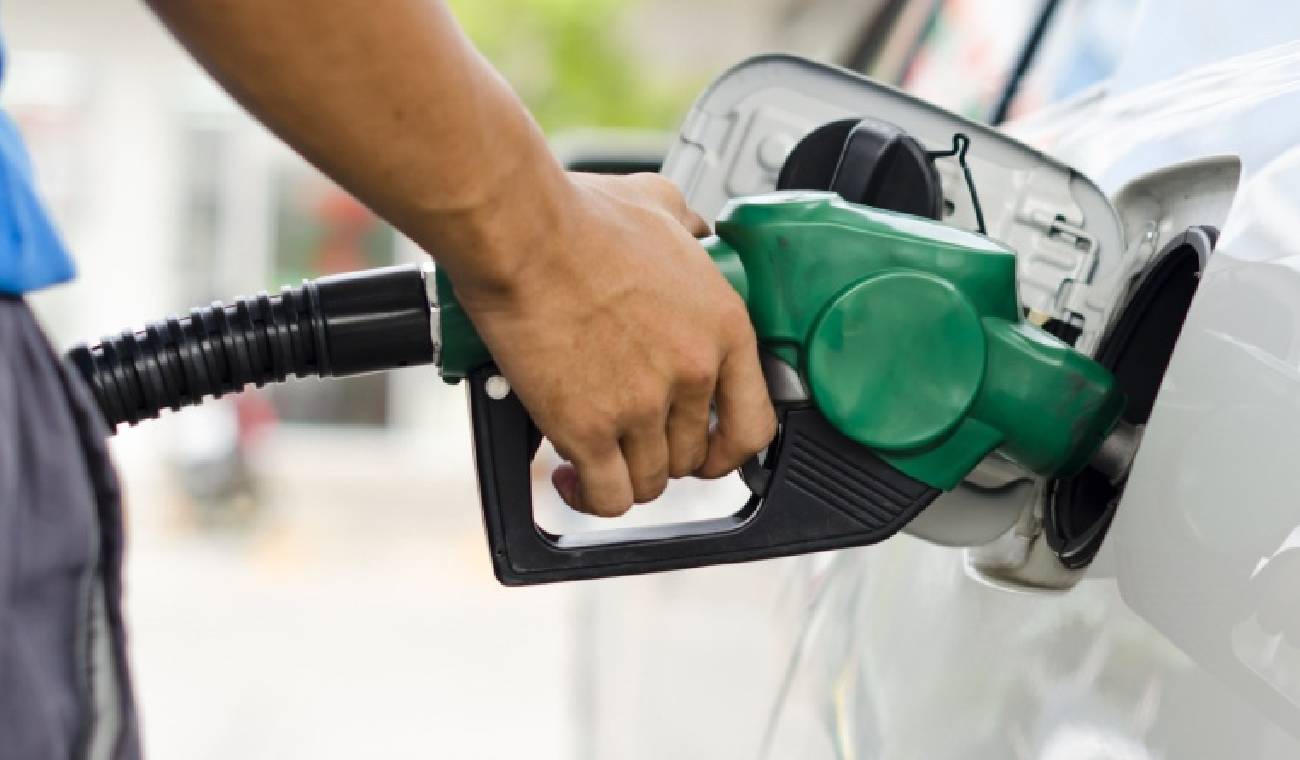 Get your pocket ready: from this Saturday the gallon of gasoline went up $200