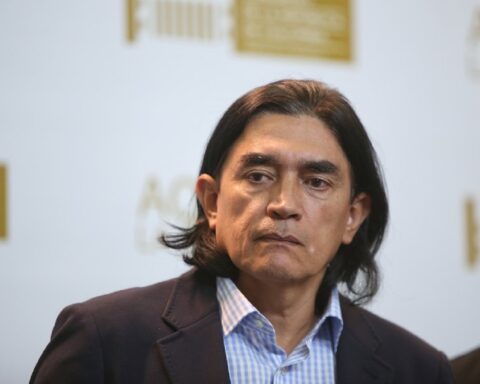 Gustavo Bolívar reveals that he will resign from the Senate next year