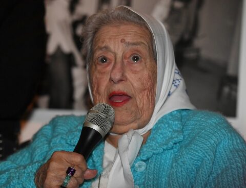Hebe de Bonafini was admitted to the Italian Hospital of La Plata for studies