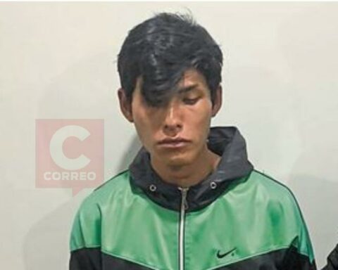 Huancayo: Mother hands over her son to the police upon discovering that he had drugs in a kangaroo