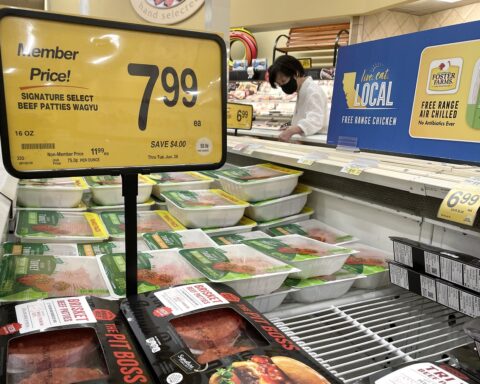 Inflation in the US fell in September to 8.2%