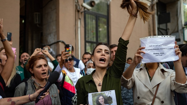 Iran enters fourth week of women's protests with street crackdown