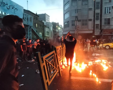 Iranian regime forces shot another young woman: "We don't know if she is alive or not"