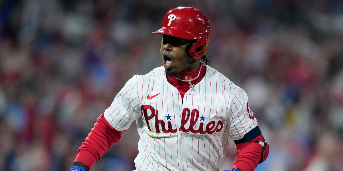 Jean Segura shines and the Phillies beat the Padres