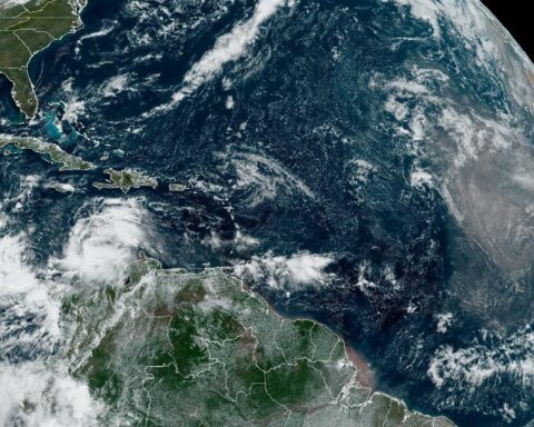 "Julia" strengthens and advances towards the Caribbean coast of Nicaragua
