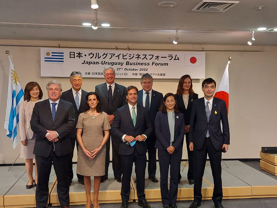 Lacalle Pou exposed Uruguay's strengths at a business seminar in Japan